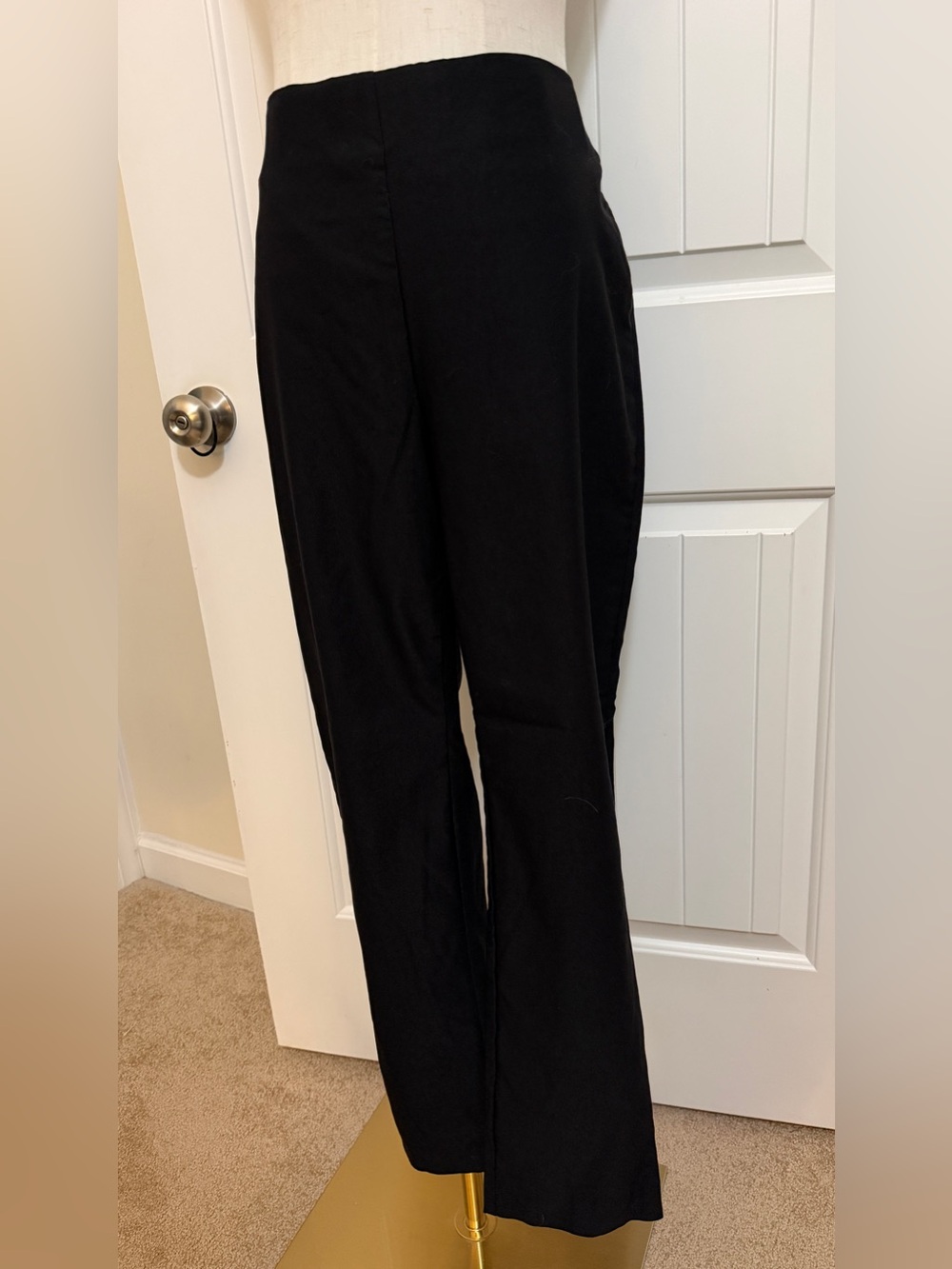 Chico's So Slimming Black Straight Leg Stretch Pull On Pants Sz 1.5 (10)